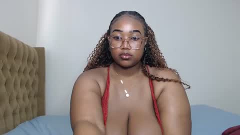 Snapshot of ebony_doll5 chatting on July 2026 06:38:02 AM ebony_doll5 online show from July 2026 06:38:02 AM