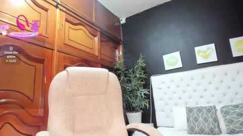 ebony_katterin online show from September 2025 11:00:02 AM