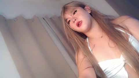 Snapshot of ebony_love69 chatting on December 2025 12:48:01 AM YUMI SMITH online show from December 2025 12:48:01 AM