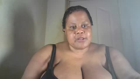 ebony_magixs online show from October 2025 03:32:02 PM