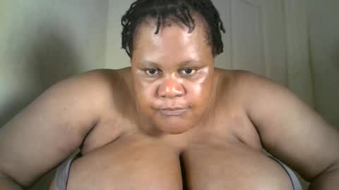 ebony_magixs online show from October 2025 02:39:02 PM