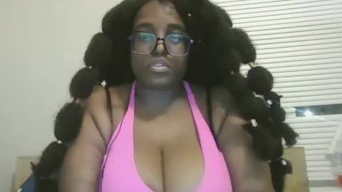 Snapshot of ebonybigtitqueen1 chatting on October 2025 01:50:02 AM ebonybigtitqueen1 online show from October 2025 01:50:02 AM