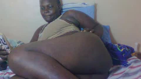 Snapshot of ebonyblack28 chatting on July 2026 03:03:02 PM MELVINE online show from July 2026 03:03:02 PM