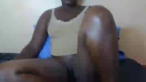Snapshot of ebonyblack28 chatting on August 2026 06:50:01 AM MELVINE online show from August 2026 06:50:01 AM