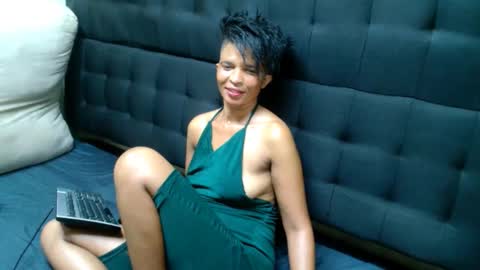 EBONYBLAZEXXX online show from December 2025 08:13:02 PM