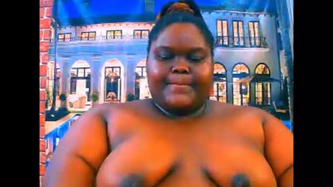 ebonyhotbuns4u2luv online show from April 2026 06:52:01 AM