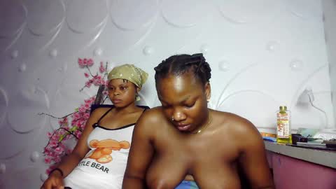 Snapshot of ebonykissxx chatting on June 2026 05:50:02 PM ebonykissxx online show from June 2026 05:50:02 PM
