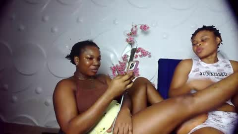 Snapshot of ebonykissxx chatting on June 2026 10:00:02 PM ebonykissxx online show from June 2026 10:00:02 PM