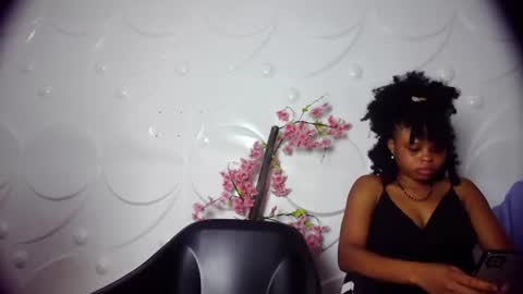 Snapshot of ebonykissxx chatting on June 2026 10:00:02 PM ebonykissxx online show from June 2026 10:00:02 PM