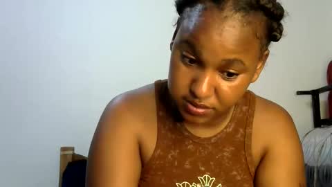 Snapshot of ebonyluna229320 chatting on March 2026 11:30:02 PM i am clara online show from March 2026 11:30:02 PM