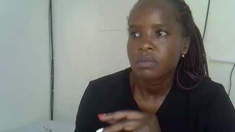 Ebony Luxe online show from April 2026 12:25:01 PM