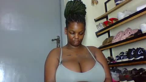 Snapshot of ebonymayahh chatting on July 2026 04:39:01 AM ebonymayahh online show from July 2026 04:39:01 AM
