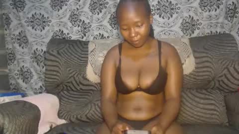 Snapshot of ebonymilf1 chatting on December 2025 11:09:01 PM Tee online show from December 2025 11:09:01 PM