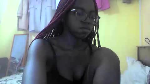 Ebonymuse2 online show from February 2026 10:22:01 AM