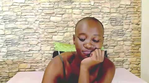 Cindy online show from May 2026 09:43:01 PM
