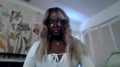 Snapshot of ebonyprincesssss chatting on January 2026 09:18:01 PM ebonyprincesssss online show from January 2026 09:18:01 PM
