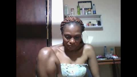 Snapshot of ebonyqueen4 chatting on June 2026 06:18:02 AM JACKLINE online show from June 2026 06:18:02 AM