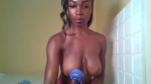 ebonytanqueen online show from February 2026 02:12:02 PM