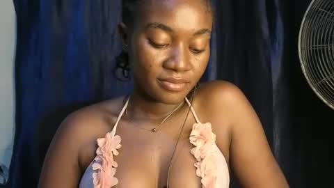 ebonyx_kokox online show from October 2025 12:01:02 PM