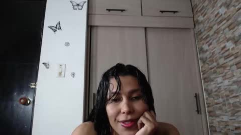 ebonyxprincess online show from November 2025 10:09:02 PM