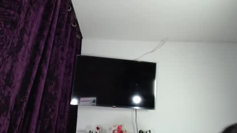 Snapshot of ebonyxprincess chatting on June 2026 11:05:02 PM ebonyxprincess online show from June 2026 11:05:02 PM