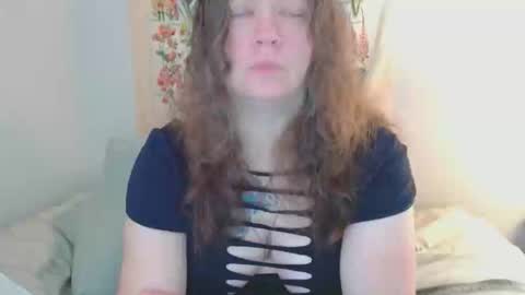 Weird Echo online show from April 2026 04:45:02 PM