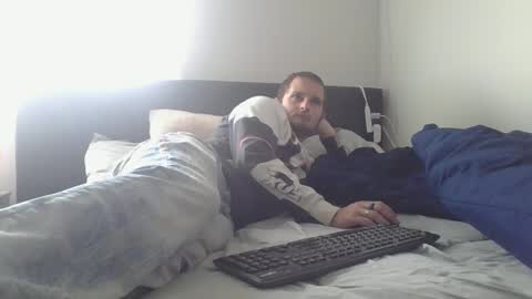 eclipticice94 online show from September 2025 04:07:01 PM