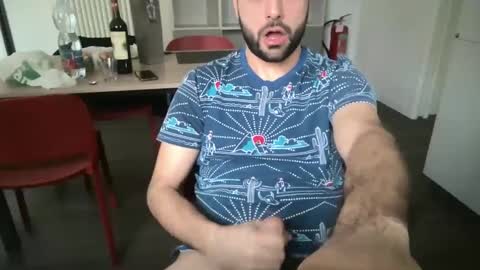 Snapshot of ector_prize chatting on February 2025 02:10:01 PM ET87 online show from February 2025 02:10:01 PM