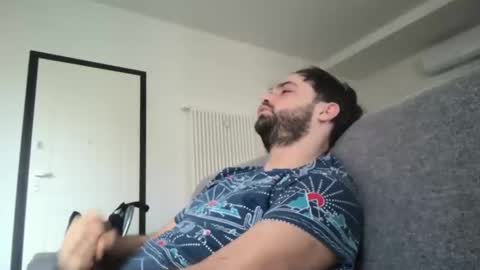 Snapshot of ector_prize chatting on February 2025 12:11:01 PM ET87 online show from February 2025 12:11:01 PM