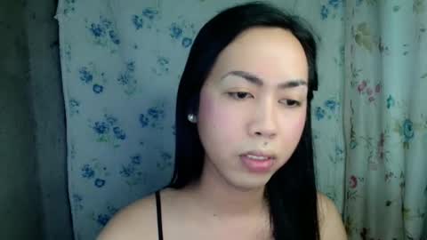 Snapshot of eddfox001 chatting on June 2026 07:03:01 AM eddfox001 online show from June 2026 07:03:01 AM