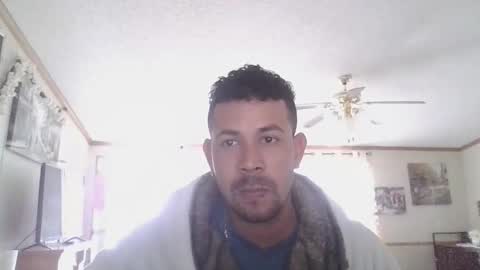 eddgarzay08 online show from April 2026 06:57:01 PM