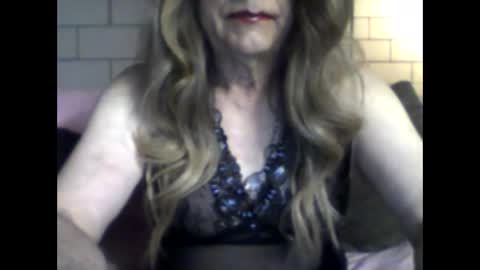 Snapshot of eddie595959 chatting on January 2025 10:39:02 AM eddie595959 online show from January 2025 10:39:02 AM