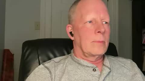 Eddy online show from December 2025 02:39:01 AM