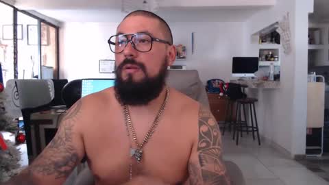 Snapshot of edgarram83 chatting on December 2024 07:25:02 PM edgarram83 online show from December 2024 07:25:02 PM