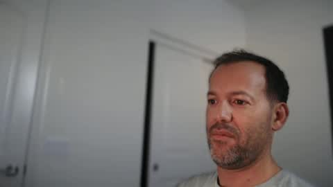 Snapshot of edge_masters chatting on October 2025 12:11:01 AM EdgeM online show from October 2025 12:11:01 AM