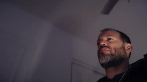 Snapshot of edge_masters chatting on February 2026 02:47:01 PM EdgeM online show from February 2026 02:47:01 PM