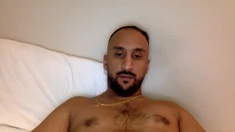 edgeuk1 online show from September 2025 07:25:02 PM