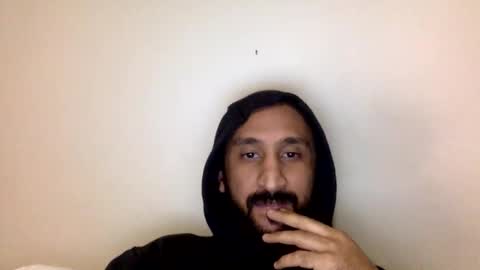 edgeuk1 online show from November 2025 09:13:01 PM