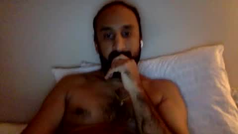 edgeuk1 online show from November 2025 10:09:01 PM