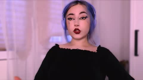 fickle demon made of clumps of matter online show from September 2025 01:55:01 PM