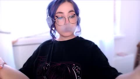 fickle demon made of clumps of matter online show from October 2025 03:29:01 AM