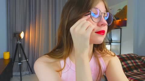 Snapshot of edithbrucker chatting on February 2025 03:10:02 AM Im Sally  Im new here   lets meet online show from February 2025 03:10:02 AM