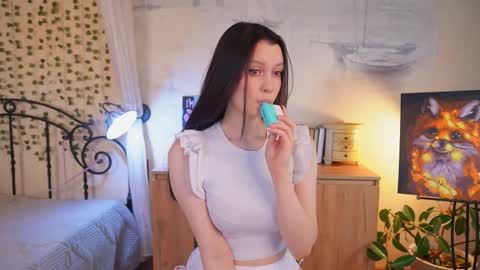Snapshot of edithbrucker chatting on September 2025 03:29:01 AM Im Sally  Im new here   lets meet online show from September 2025 03:29:01 AM