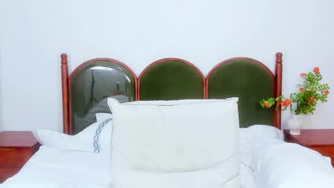 Hazel online show from March 2026 07:12:02 AM