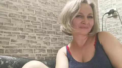 edithmanning online show from February 2025 04:31:01 PM