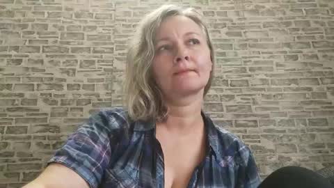 edithmanning online show from November 2025 12:26:01 PM