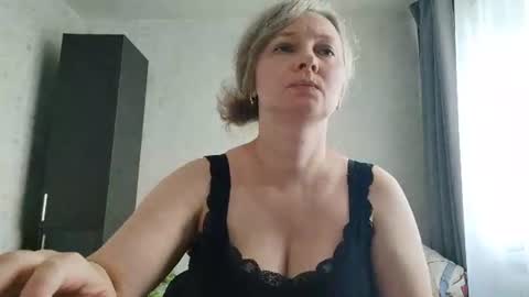 Snapshot of edithmanning chatting on July 2026 10:21:02 AM edithmanning online show from July 2026 10:21:02 AM