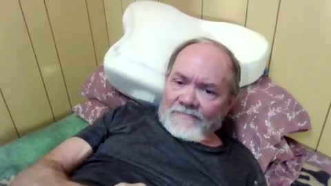 Snapshot of edwalters chatting on April 2026 09:34:02 AM Eddie online show from April 2026 09:34:02 AM