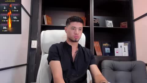 Edward Ross online show from March 2025 08:48:01 PM