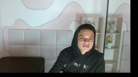 Snapshot of edylucianni chatting on July 2026 11:50:01 AM EdyLucianni online show from July 2026 11:50:01 AM